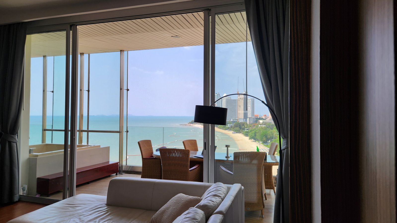 Brodderuds lägenhet i Pattaya